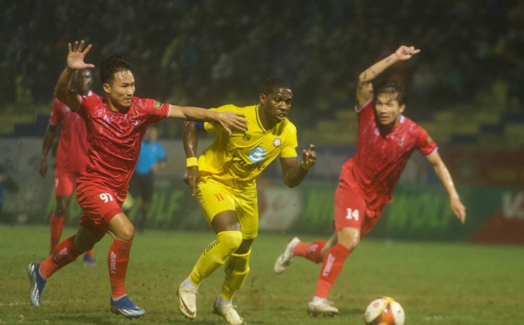 Đông Á Thanh Hóa giành chiến thắng 3-2 trước Hải Phòng tại vòng 10 V-league 2023/24