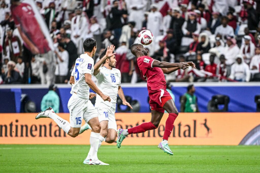 Chủ nhà Qatar đánh bại Uzbekistan, Asian Cup 2023 Bán Kết
