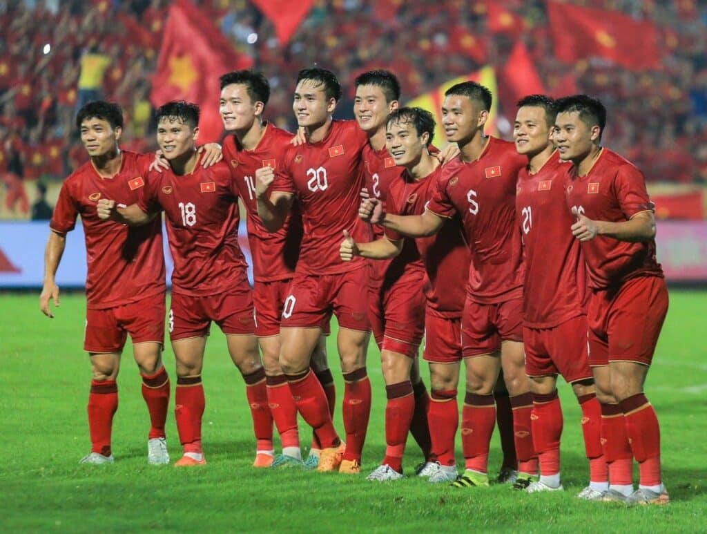 Đội tuyển Việt Nam tại Vòng loại thứ 2 sẽ là sự kết hợp giữa cựu binh và tài năng trẻ