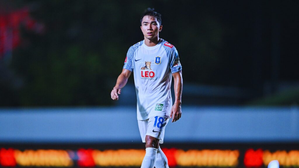 Cầu thủ Chanathip Songkrasin, một trong 10 cầu thủ đắt giá nhất Thai League