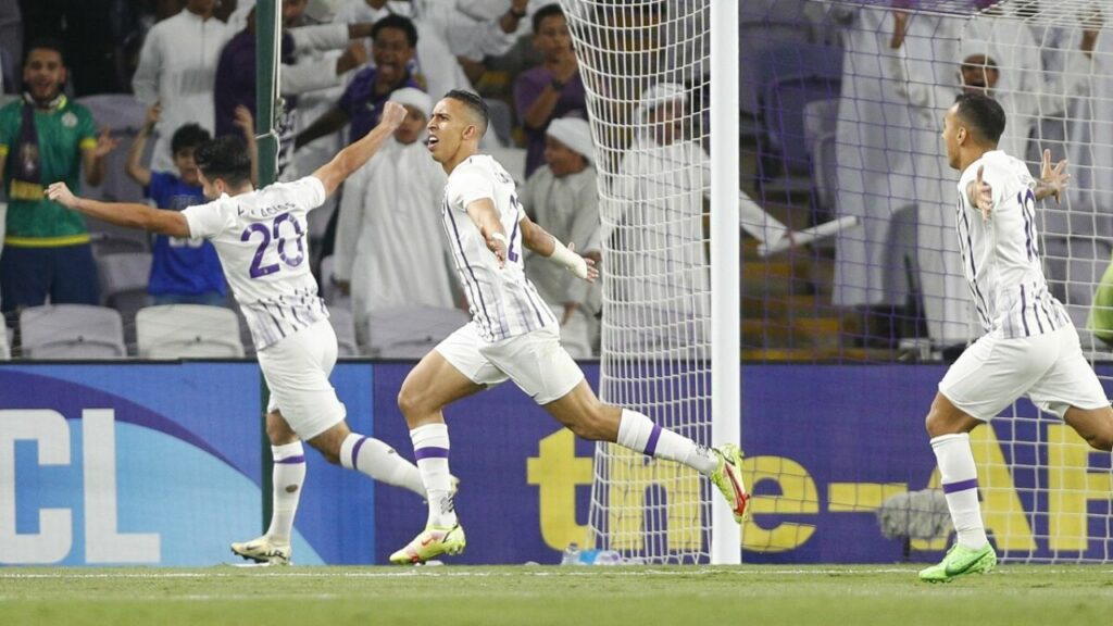 Soufiane Rahimi tỏa sáng với một cú hattrick vào lưới Al Hilal tại Lượt đi Bán Kết AFC Champions League 2023/24