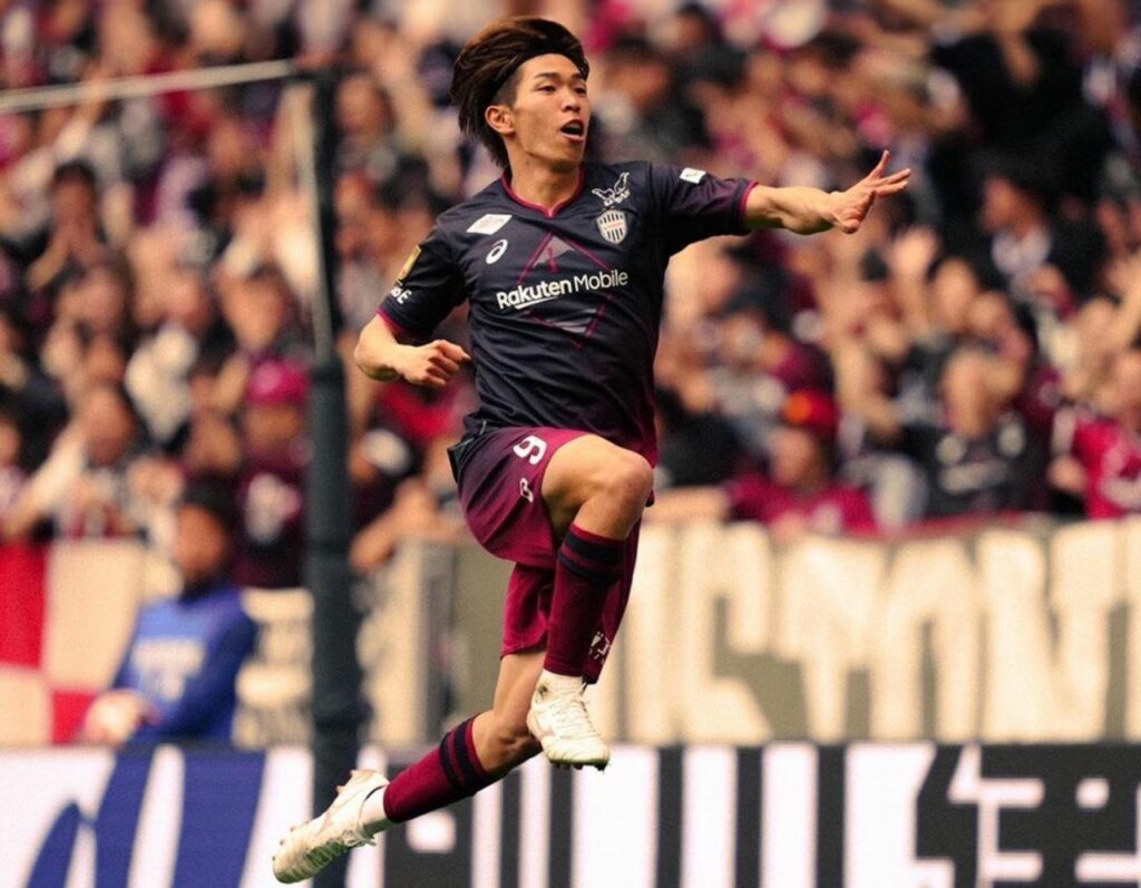 Miyashiro Taisei đã góp công vào 5 bàn thắng cho Vissel Kobe ở mùa giải năm nay