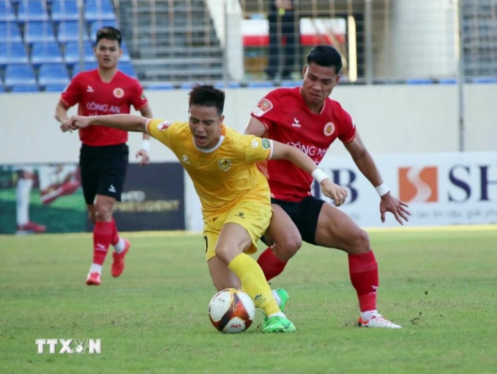 CAHN chơi dưới sức ở trận gặp Quảng Nam vòng 17 V-League 2023/24