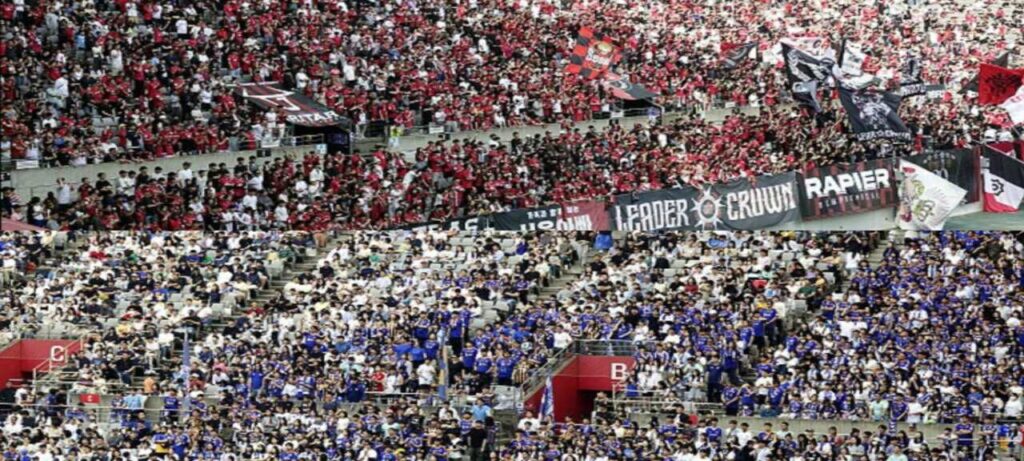 Số lượng khán giả khổng trên sân vận động Seoul World Cup