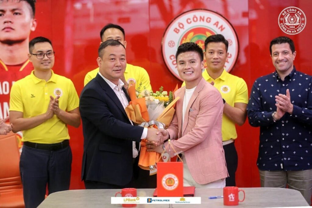 Quang Hải sẽ tiếp tục gia hạn hợp đồng với CLB Công An Hà Nội. 