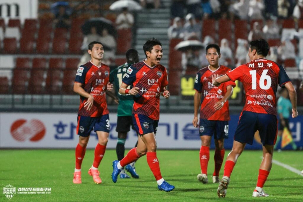 Gimcheon Sangmu có chiến thắng tưng bừng để quay trở lại vị trí đầu bảng sau vòng 23 K-league 2024 