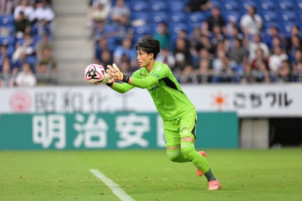 Kosei Tani là sự lựa chọn số 1 trong khung gỗ của Machida Zelvia. Ảnh: Instagram