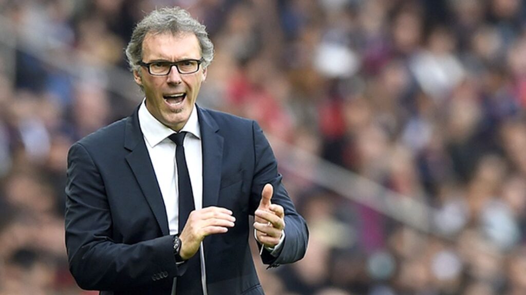 Laurent Blanc là một trong những HLV có thành tích khủng nhất giải đấu. 