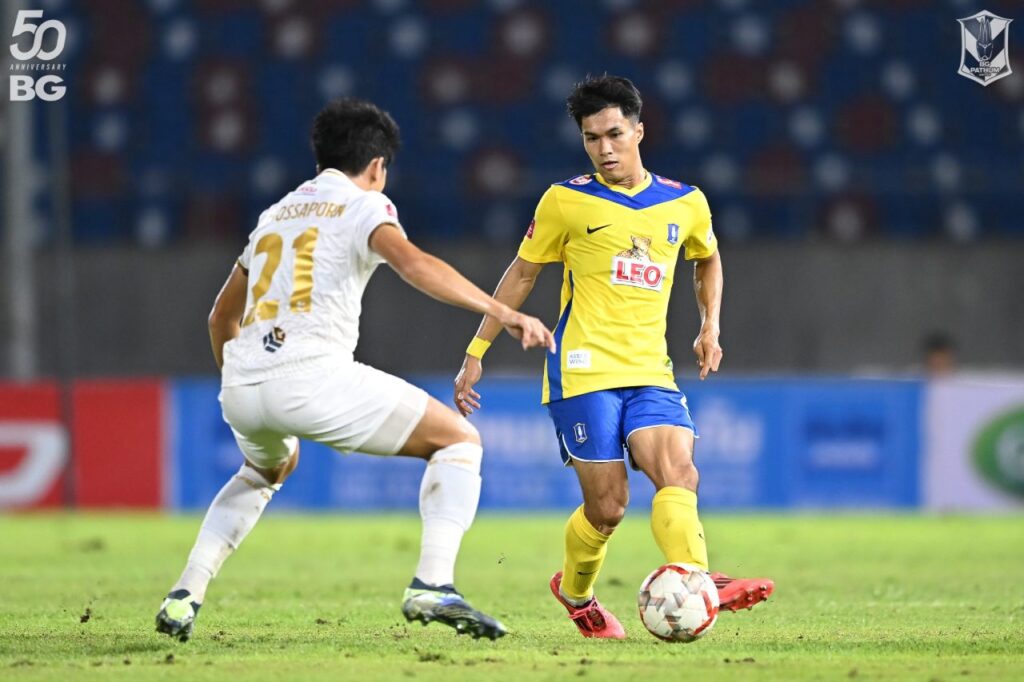 BG Pathum United chia điểm với Lamphun Warriors với tỷ số hòa 2-2 đầy kịch tính. 