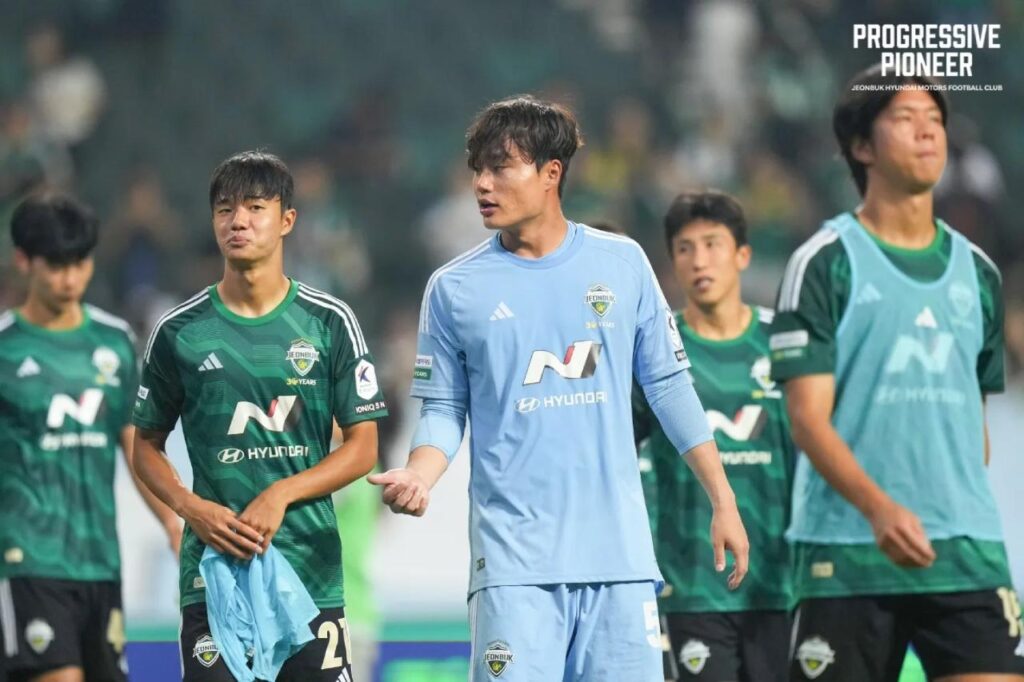 Jeonbuk cần tối thiểu 3 điểm để mong trụ lại K-League 1.