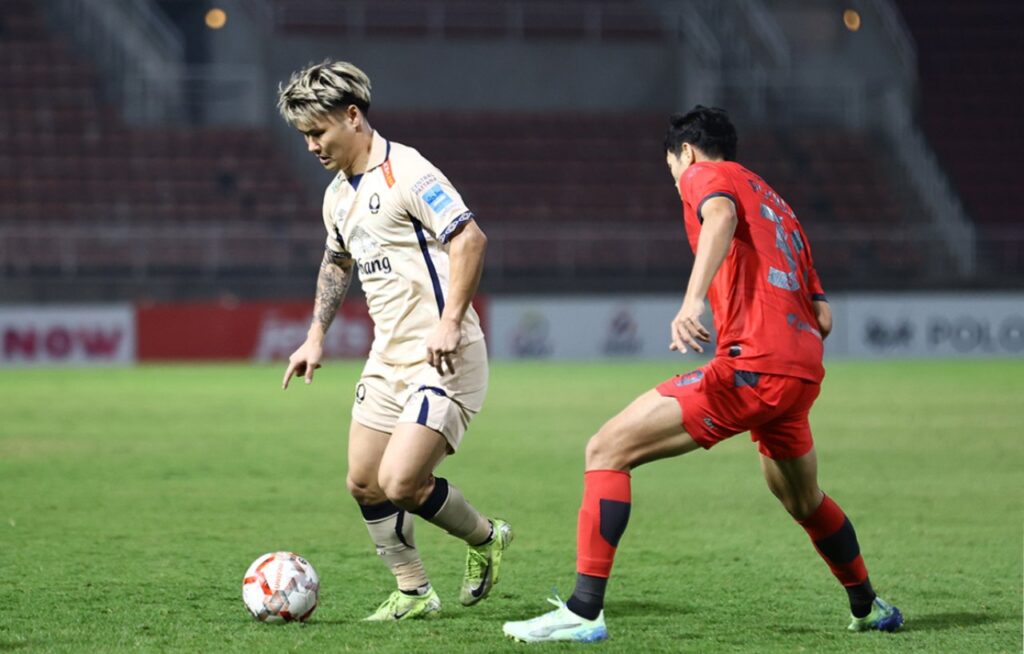 True Bangkok United không thể giành được chiến thắng trước Nakhon Pathom United. 