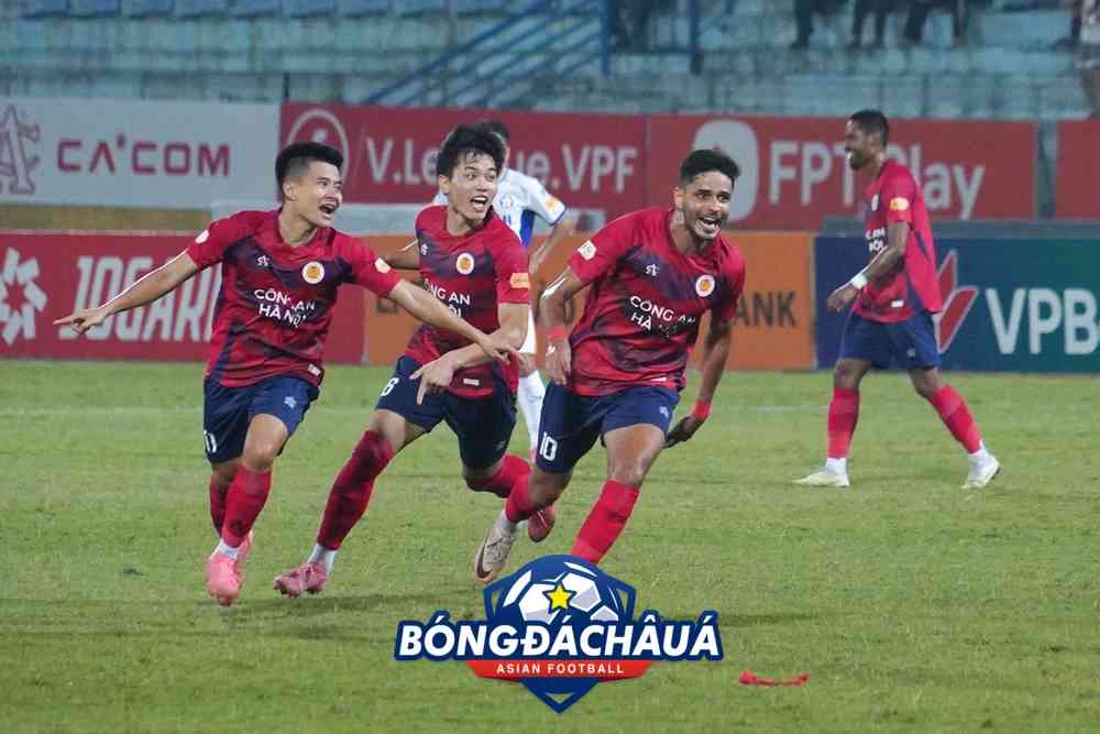 cá cược V League