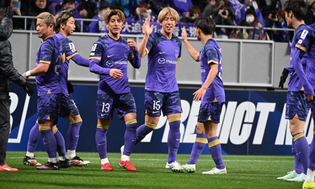 Sanfrecce Hiroshima giành chiến thắng thuyết phục 4-0 trước Nam Định FC. 