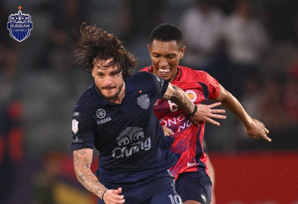 Công An Hà Nội FC và Buriram United khép lại màn rượt đuổi tỉ số kịch tính với tỉ số 2-2.