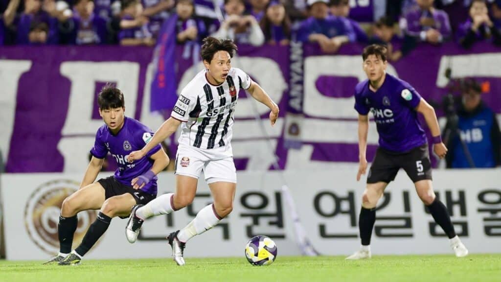 FC Seoul sa sút vì hàng công đang không có phong độ cao.