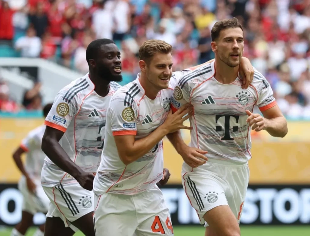 Vùi dập Flamengo 4-2, Bayern ghi tền mình vào vòng tứ kết FIFA Club World Cup 2025. 