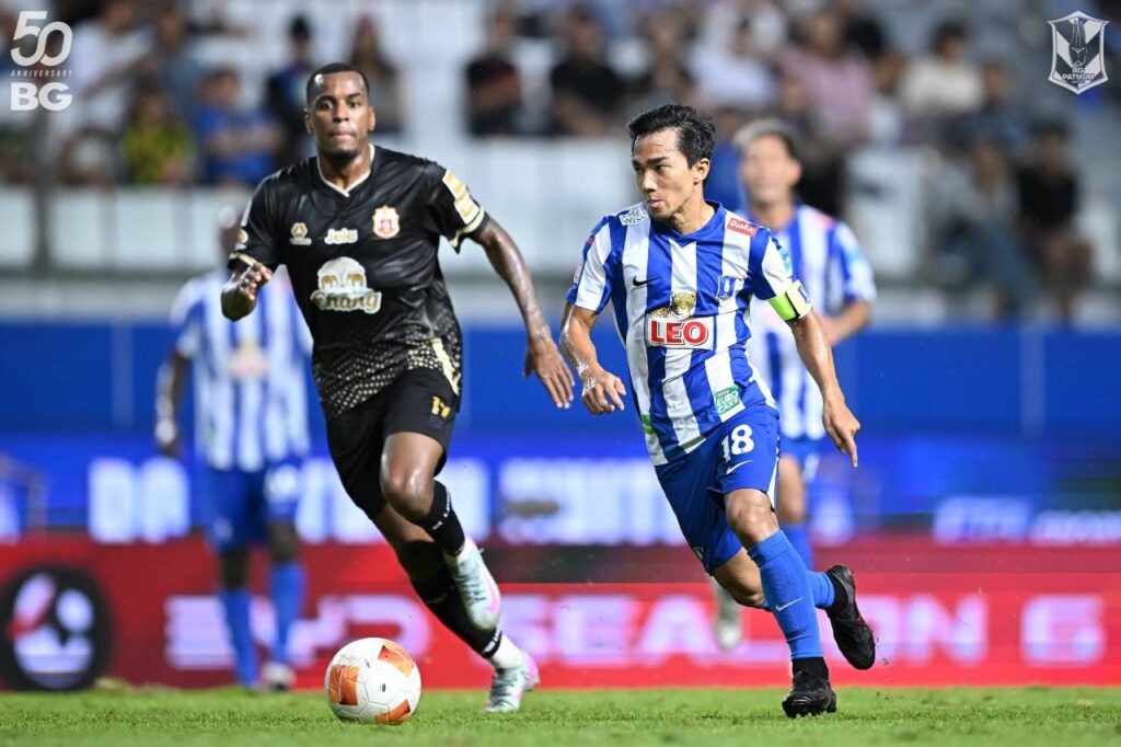 BG Pathum United ngược dòng nghẹt thở, chiến thắng ấn tượng 2-1 trước Lamphun Warriors. 