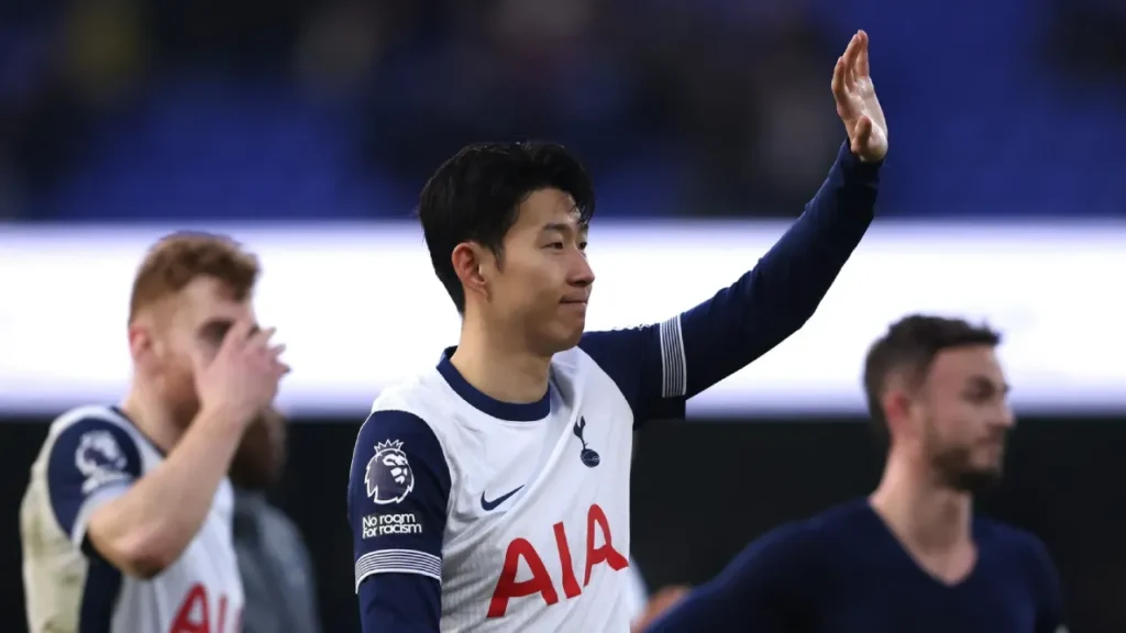 Son Heung-min thông báo rời Tottenham trước thềm mùa giải 2025/26. 