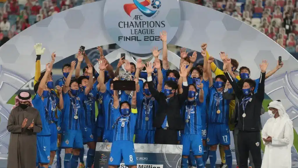 Ulsan HD vô địch AFC Champions League 2020. 