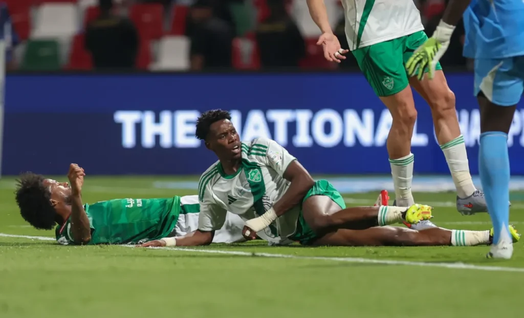 Al Ahli chia điểm với Al Ettifaq ở trận đấu sớm nhất vòng 2 Saudi Pro League 2025/26.