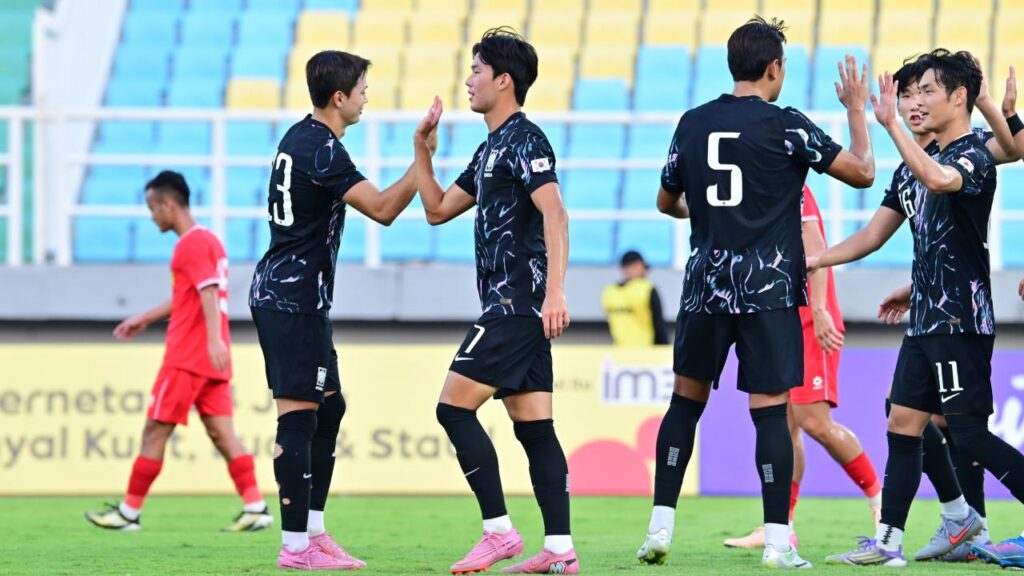 U23 Hàn Quốc thể hiện đẳng cấp vượt trội khi đánh bại U23 Lào với cách biệt 7-0 . 