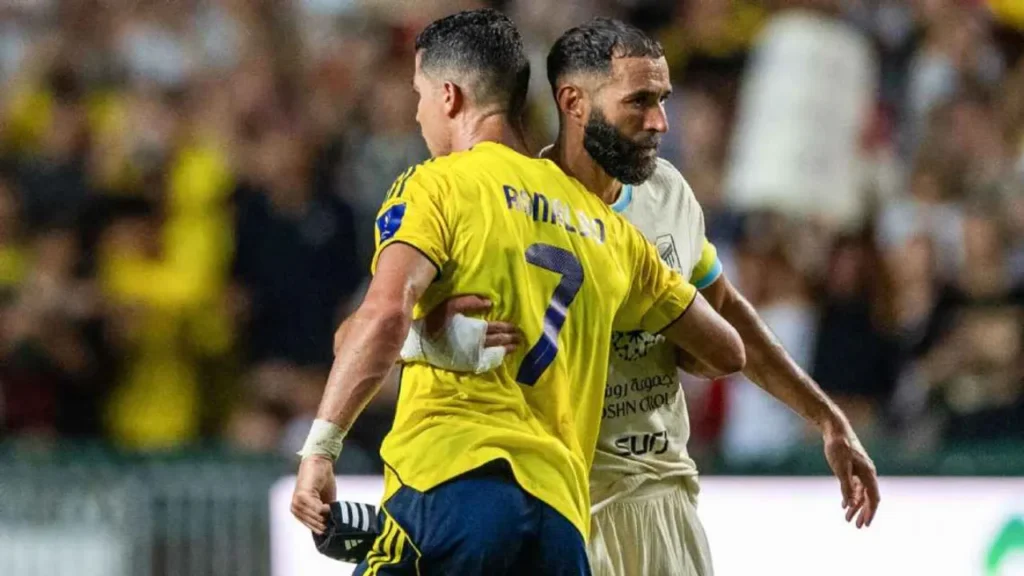 Ronaldo không có mặt tại ACLE, nhưng Karim Benzema là ngôi sao sáng khác thay thế. 