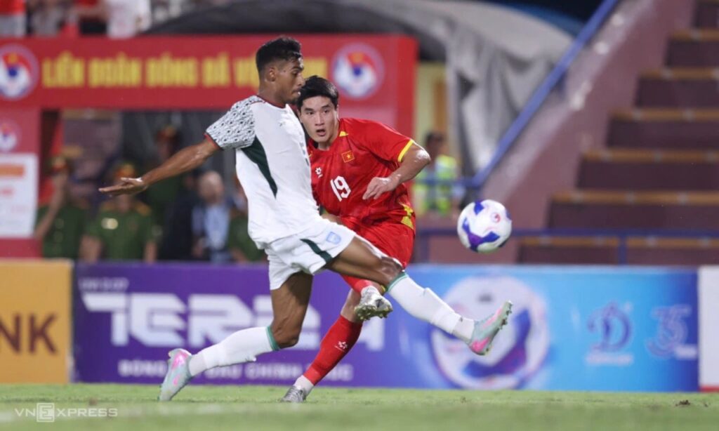 U23 Việt Nam giành chiến thắng thuyết phục 2-0 trước U23 Việt Nam giành chiến thắng thuyết phục 2-0 trước Bangladesh.