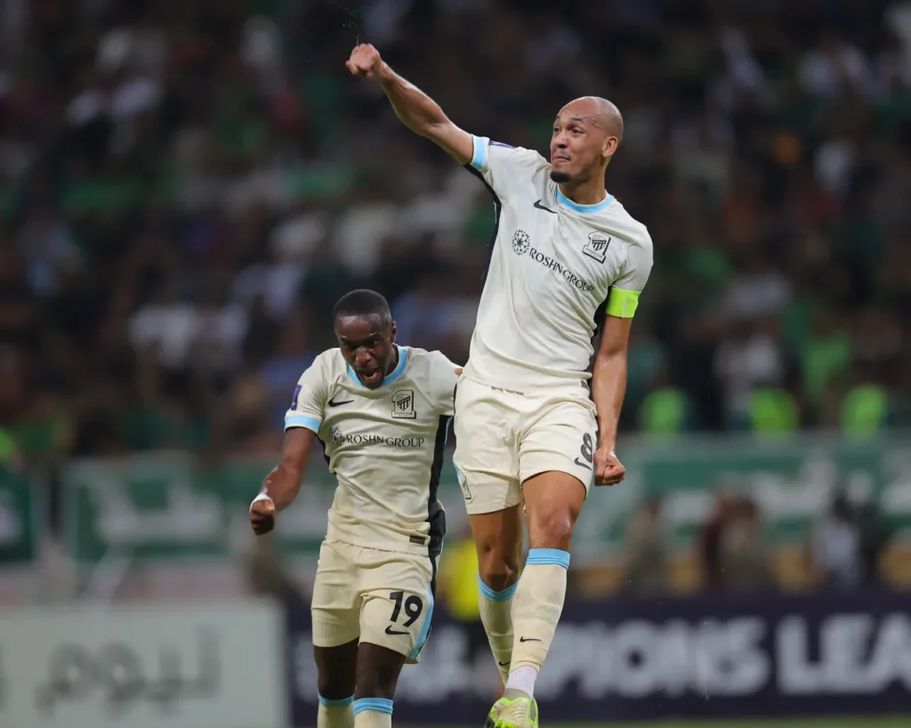 Fabinho toả sáng giúp Al Ittihad có được 3 điểm đầu tiên tại đấu trường châu Âu. 