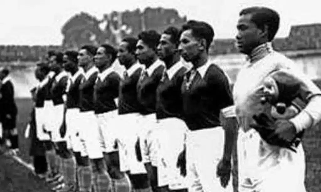 Indonesia - Đại diện Đông Nam Á duy nhất tham dự World Cup trong lịch sử. 
