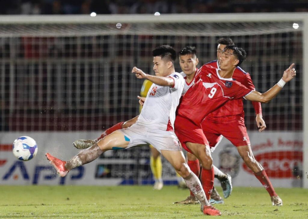 Đội tuyển Việt Nam giành chiến thắng nhọc nhằn 1-0 trước Nepal. 