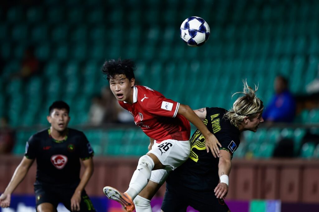 Pohang Steelers tiếp đà thăng hoa khi đánh bại Kaya FC-Iloilo 2-0 tại bảng H.