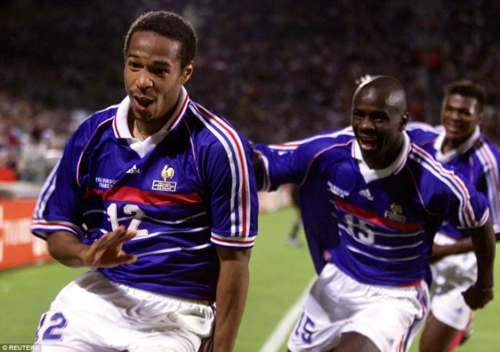 Thierry Henry giành chức vô địch thế giới từ khi còn rất trẻ. 
