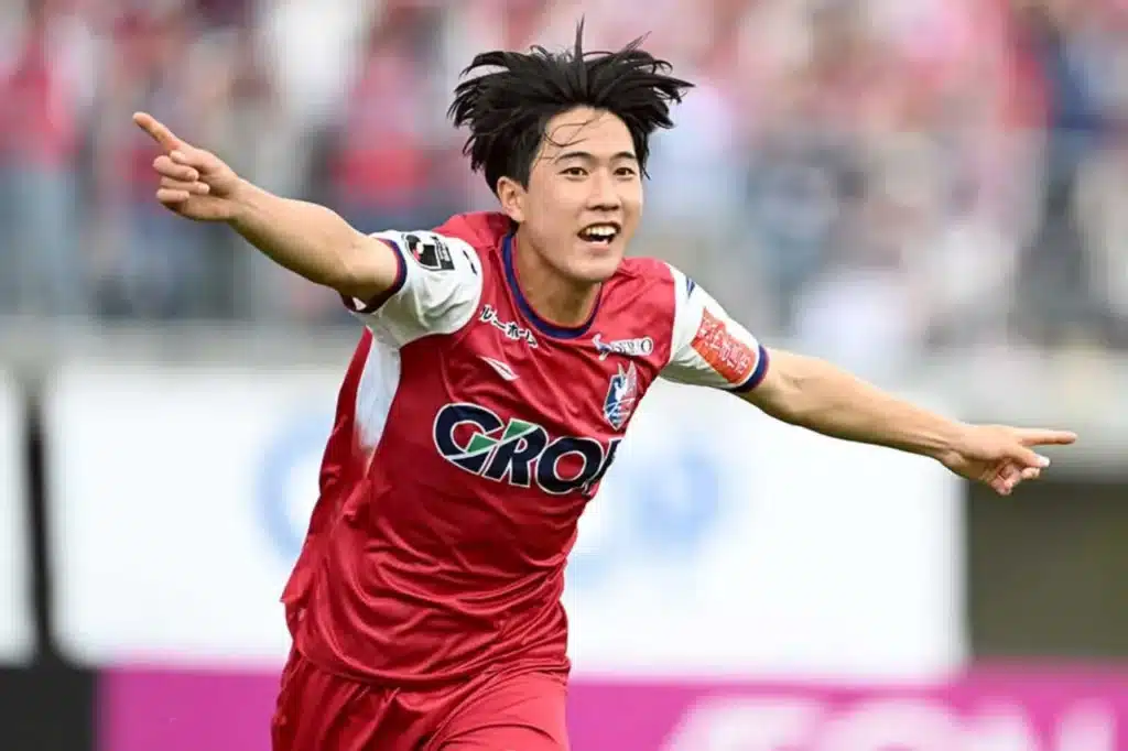 Ryunosuke Sato là cầu thủ trẻ hay nhất J-League 2025.