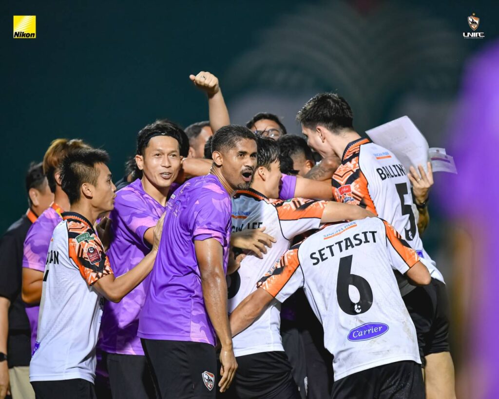 Singha Chiang Rai United bay cao với phong độ ổn định trong suốt giai đoạn lượt đi Thai League 2025/26.