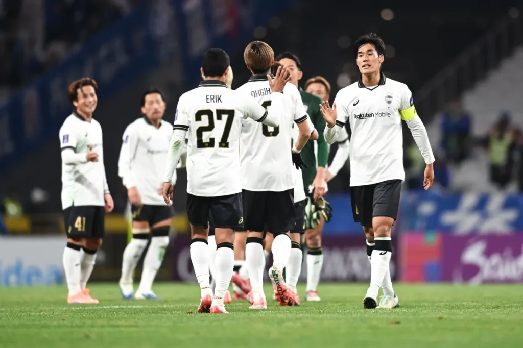 Vissel Kobe chỉ còn cách tấm vé vào vòng 16 đội 3 điểm nữa.