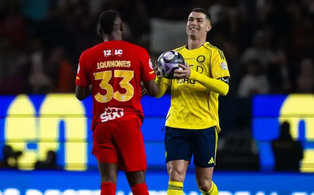 Ronaldo lập công nhưng vẫn không thể mang về chiến thắng cho Al Nassr