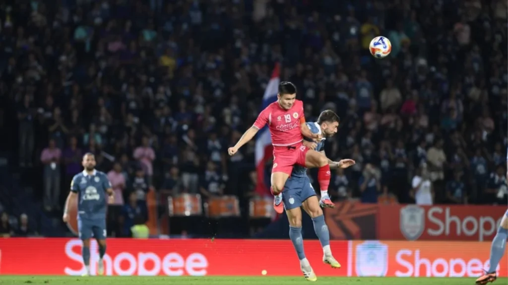 Buriram United và Công An Hà Nội là những CLB nổi bật của Shopee Cup 2025/26