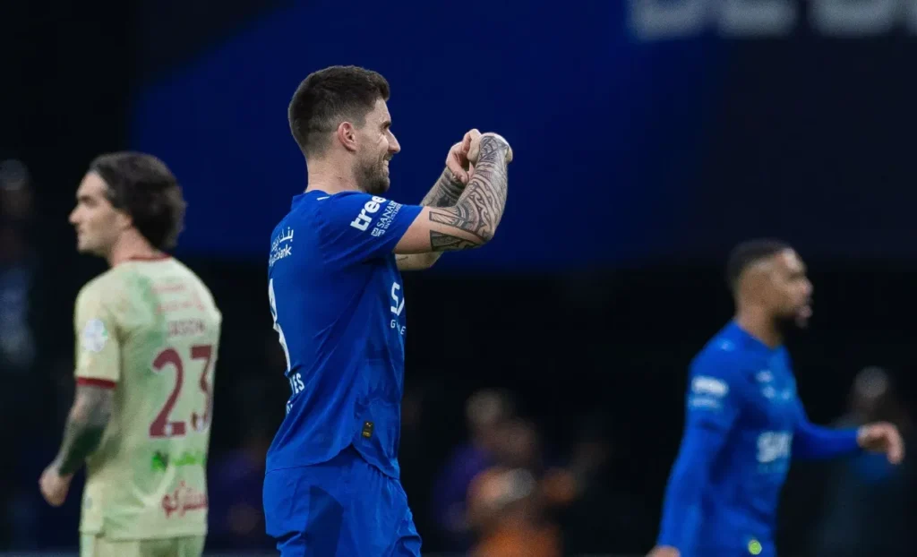 Ruben Neves đang bay cao cùng Al Hilal