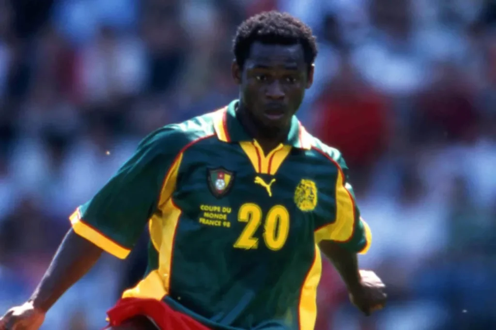 Salomon Olembe từng là một trong những cầu thủ nổi bật nhất của Cameroon ở những năm 2000.