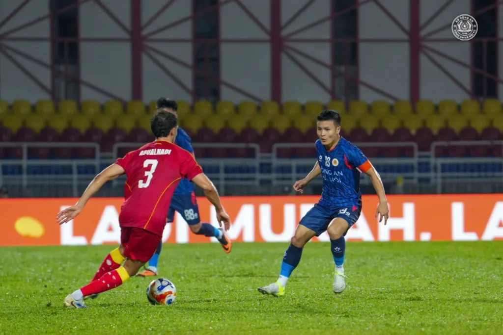Công An Hà Nội FC thất bại 0-2 trước Selangor FC, ngậm ngùi rời khỏi giải đấu.