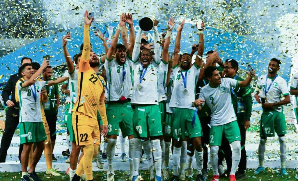 Với lợi thế sân nhà và dàn cầu thủ chất lượng, U23 Ả Rập Xê Út sẽ là đối thủ cạnh tranh chức vô địch.