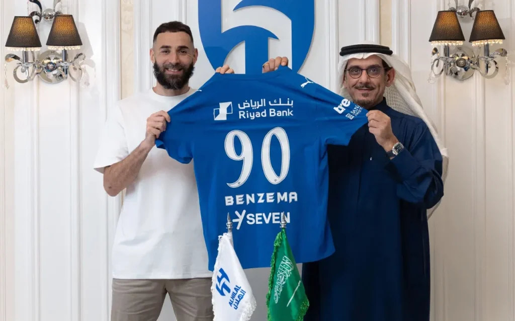 Thương vụ Benzema gây ra nhiều tranh cãi trong những ngày vừa qua.