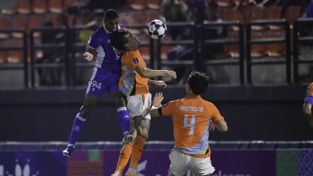 Ratchaburi FC dễ dàng đánh bại Persib Bandung với tỷ số 3-0.