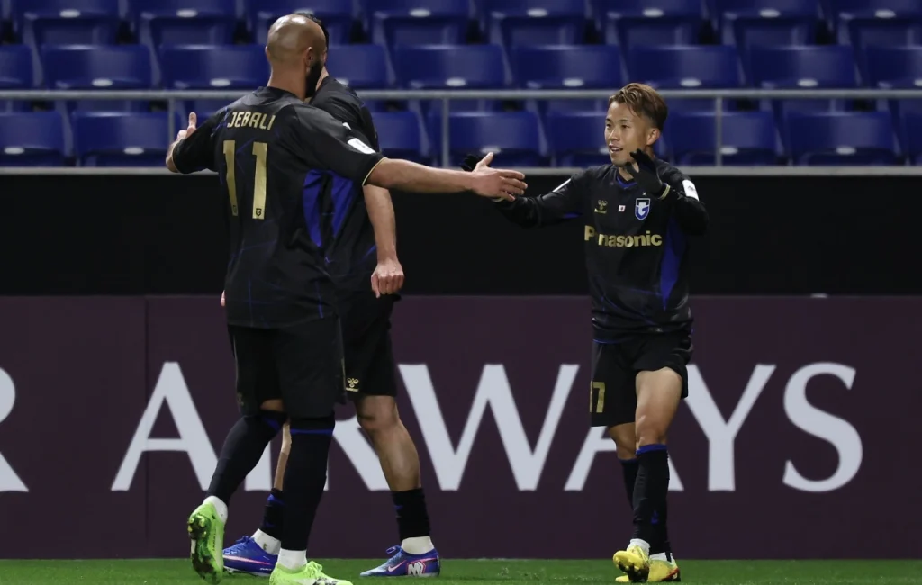 Gamba Osaka là ứng cử viên sáng giá hàng đầu của khu vực miền Đông.