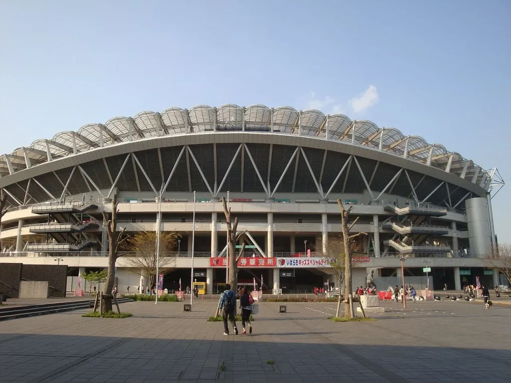 Mecari Stadium (39.095 Chỗ Ngồi)