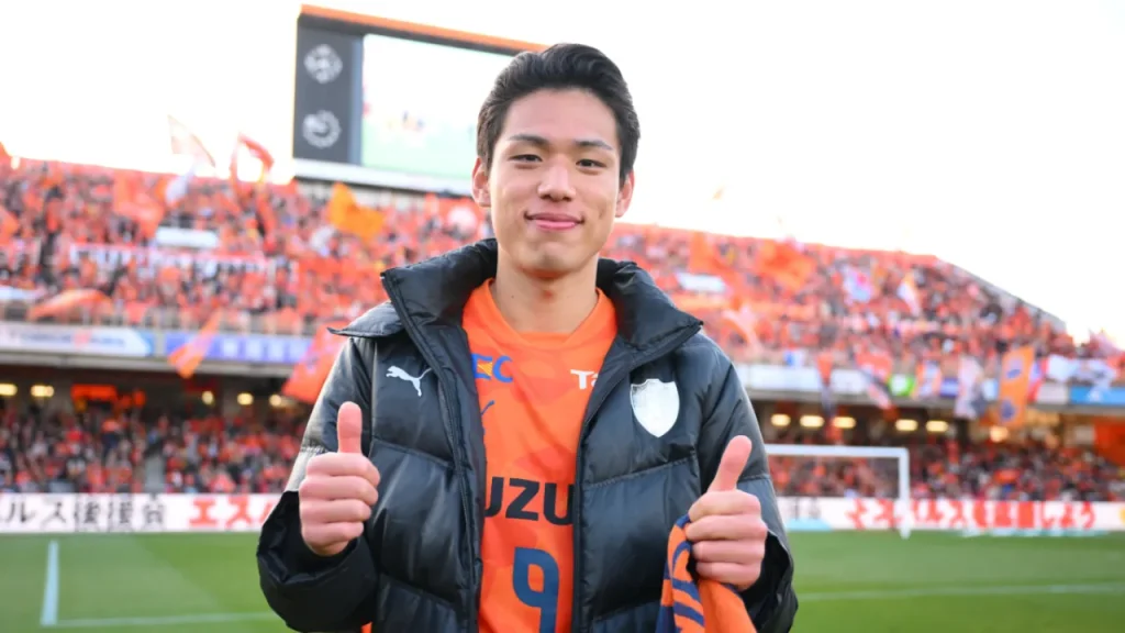 Oh Se-hoon đã trở lại khoác áo Shimizu S-Pulse