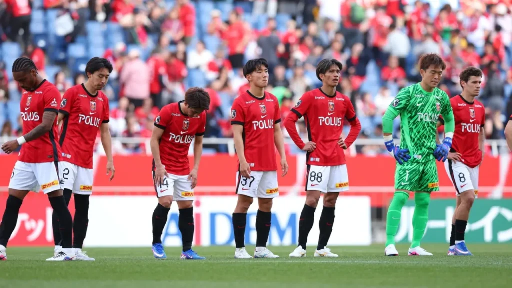 Urawa Reds (Hạng 7)