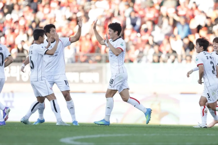 Gangwon vòng 12 k league 2026