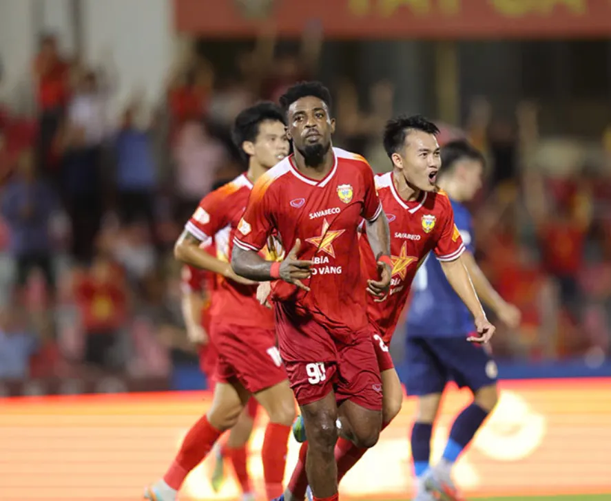 Hà Tĩnh Vòng 24 V-League 2025/26