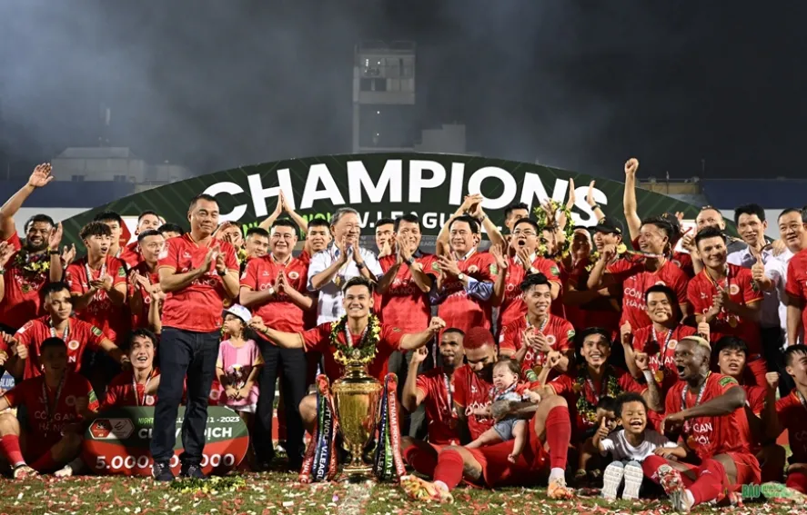 CAHN vô địch v-league